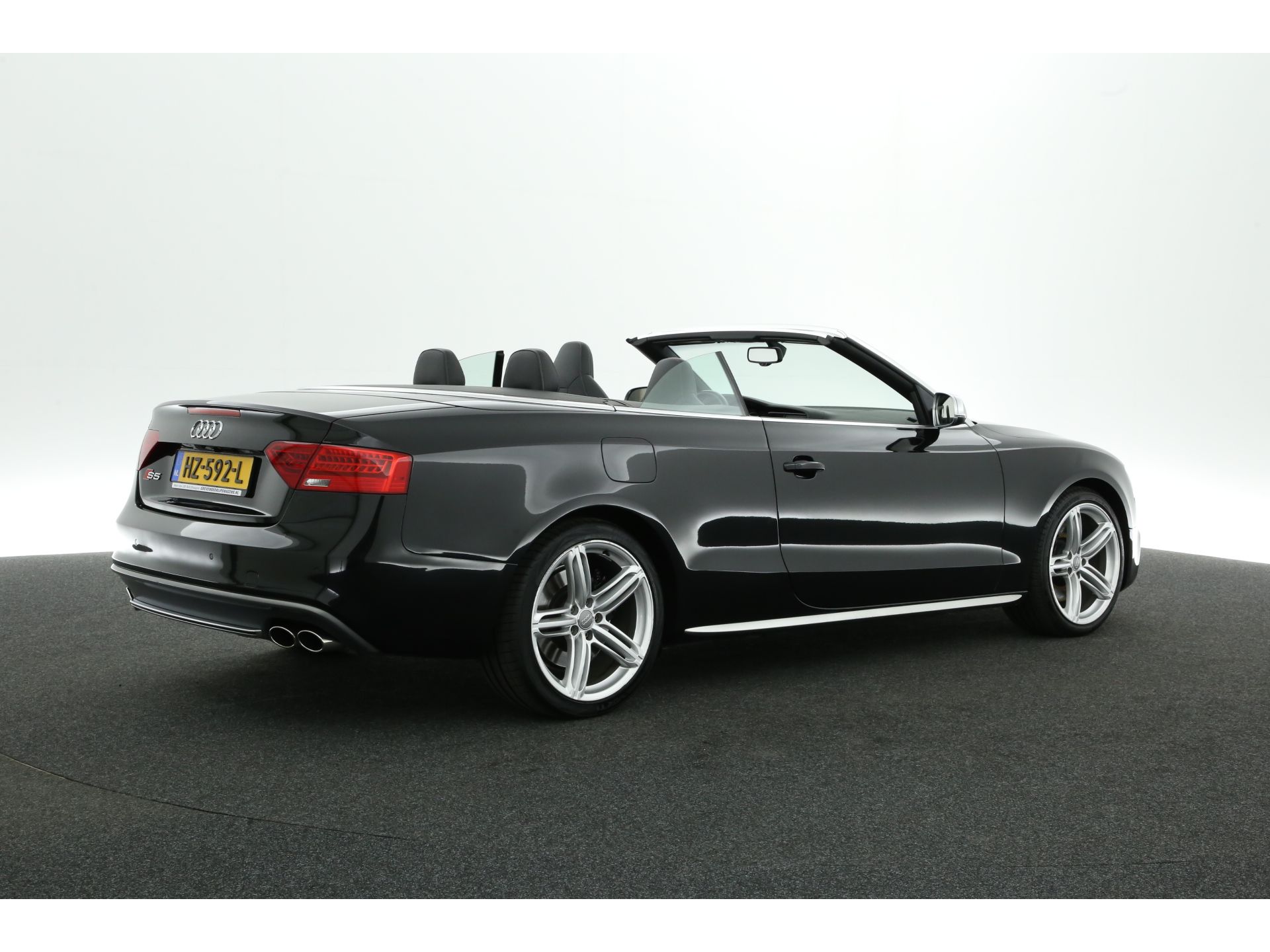 Audi S5 3.0 TFSI Quattro 334PK Cabrio Automaat Airco Cruise Camera Navigatie 19'' LMV PDC Metallic