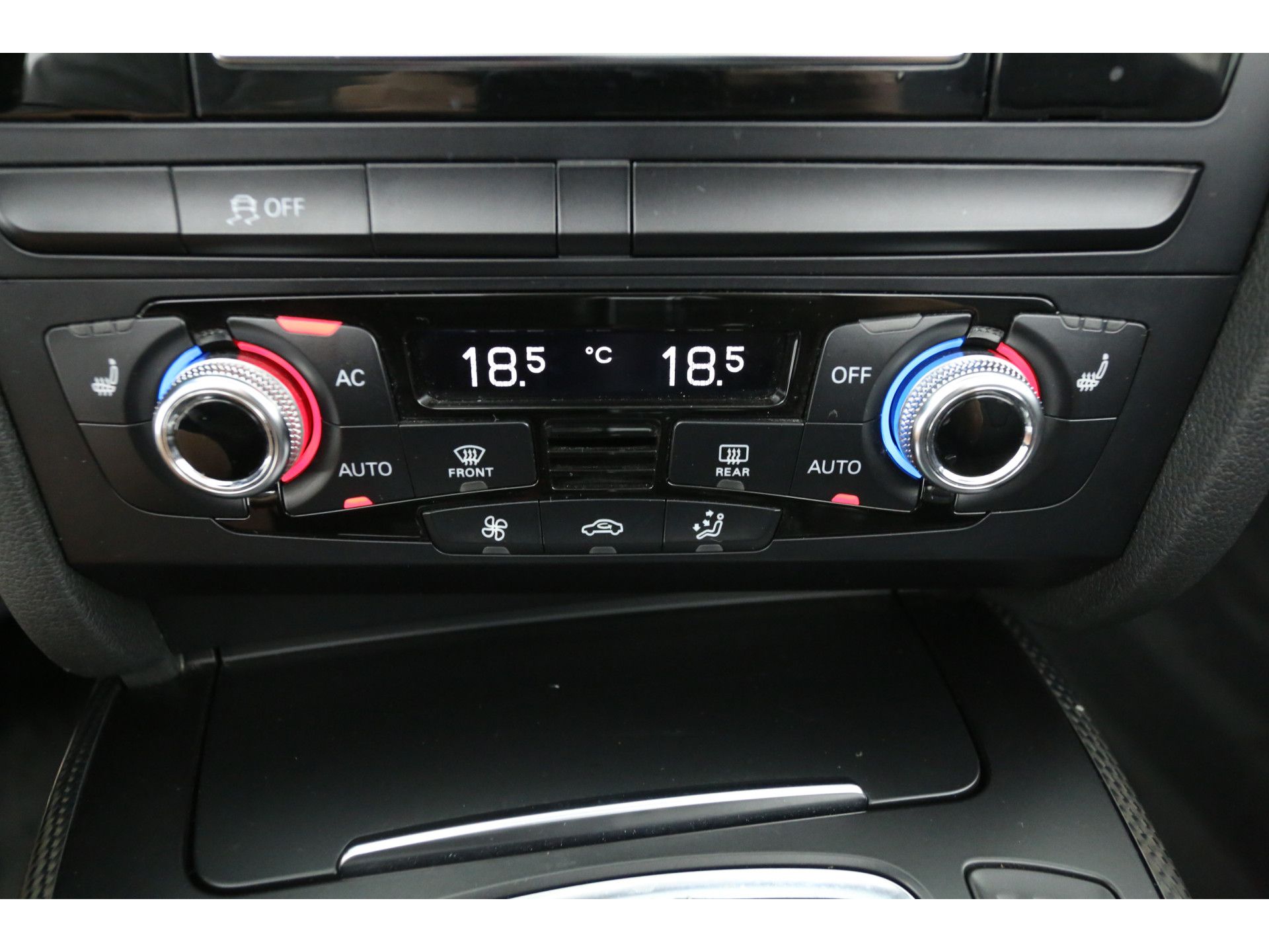 Audi S5 3.0 TFSI Quattro 334PK Cabrio Automaat Airco Cruise Camera Navigatie 19'' LMV PDC Metallic