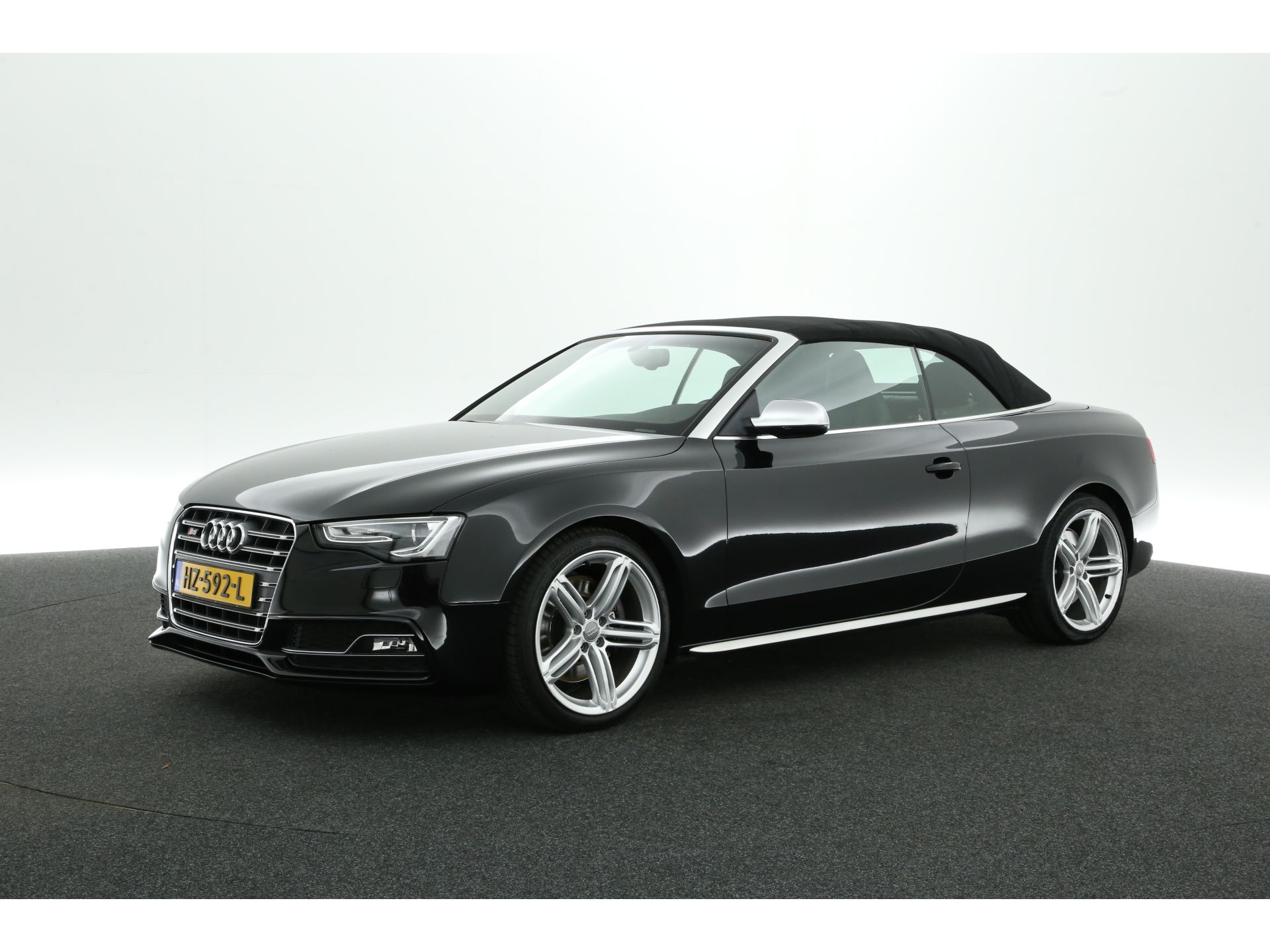 Audi S5 3.0 TFSI Quattro 334PK Cabrio Automaat Airco Cruise Camera Navigatie 19'' LMV PDC Metallic