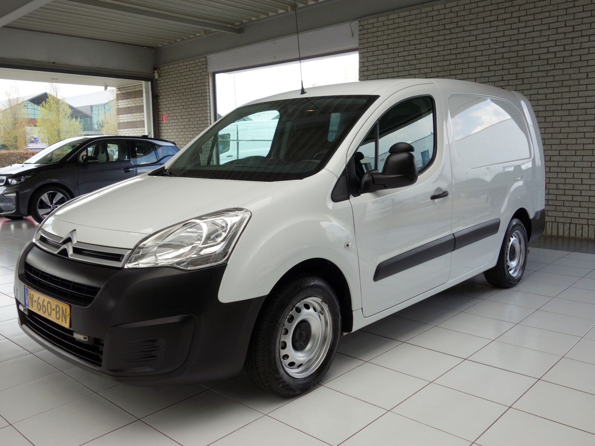 Citroën Berlingo 1.6 BlueHDI 100 Business | Airco Cruise Kasten PDC Trekhaak