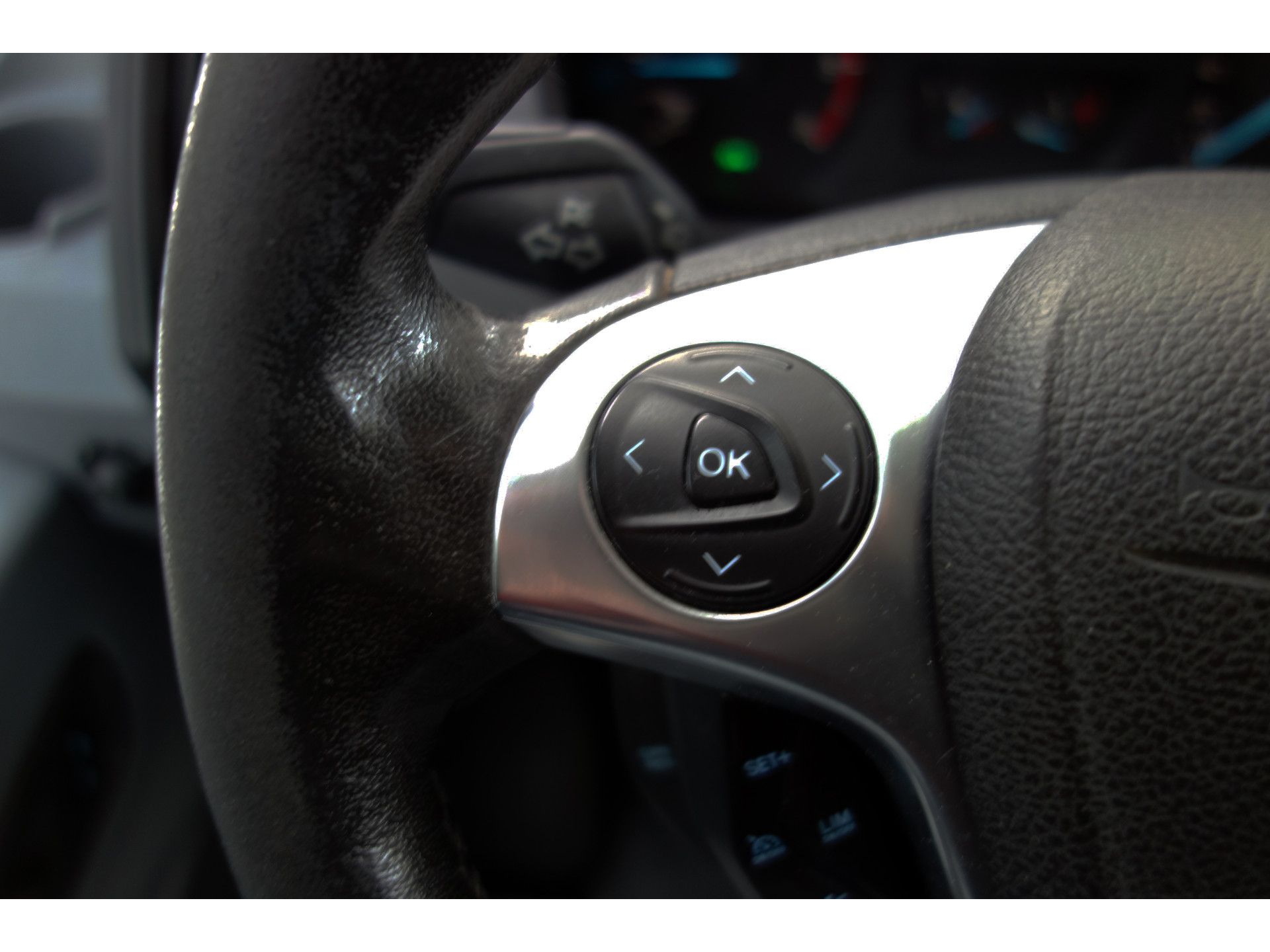 Ford Transit 350 2.0 TDCI L3H3 MARGE Trend PostNL Airco Camera PDC Cruise Start/Stop 3-Persoons