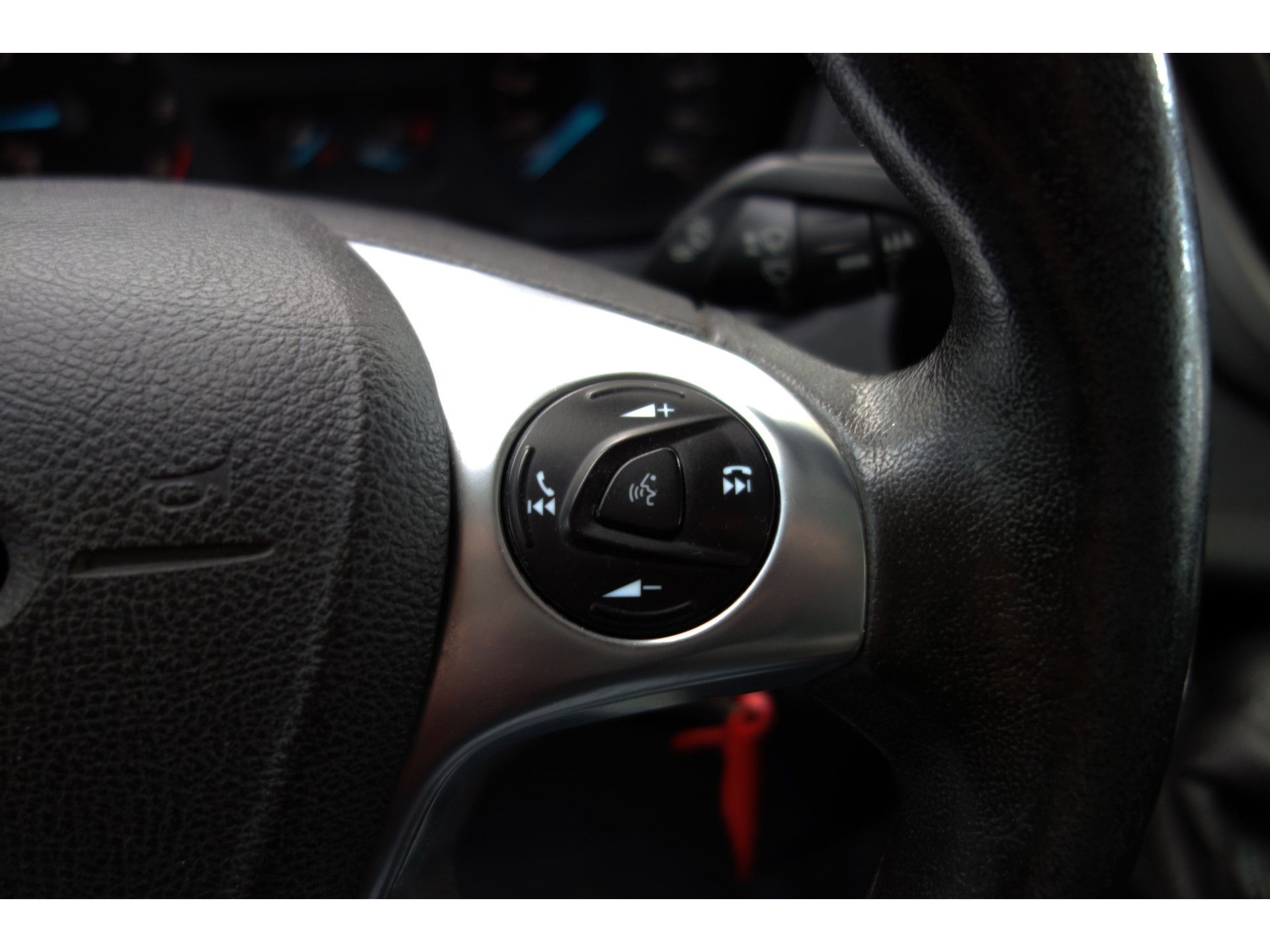 Ford Transit 350 2.0 TDCI L3H3 MARGE Trend PostNL Airco Camera PDC Cruise Start/Stop 3-Persoons