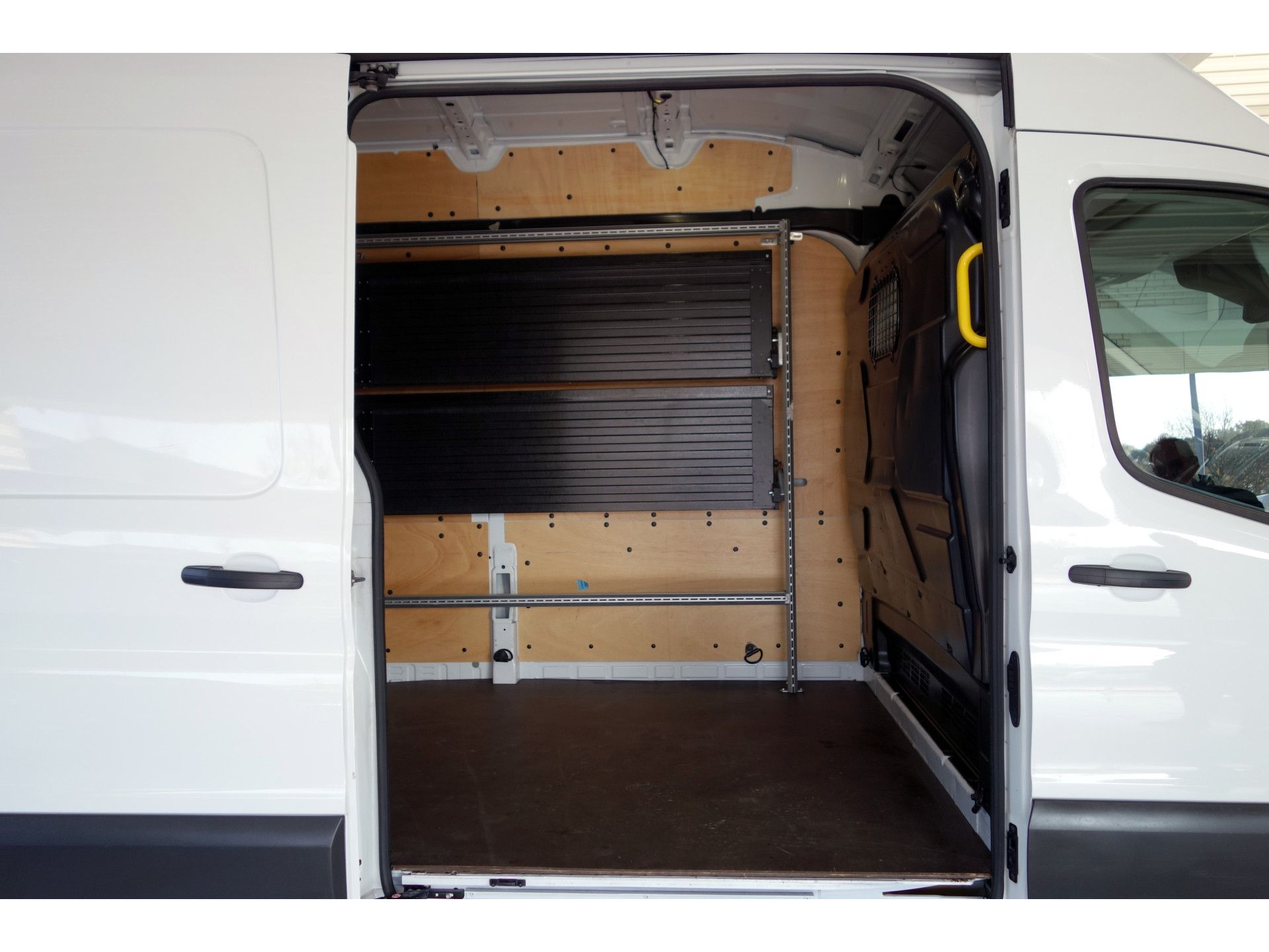 Ford Transit 350 2.0 TDCI L3H3 MARGE Trend PostNL Airco Camera PDC Cruise Start/Stop 3-Persoons