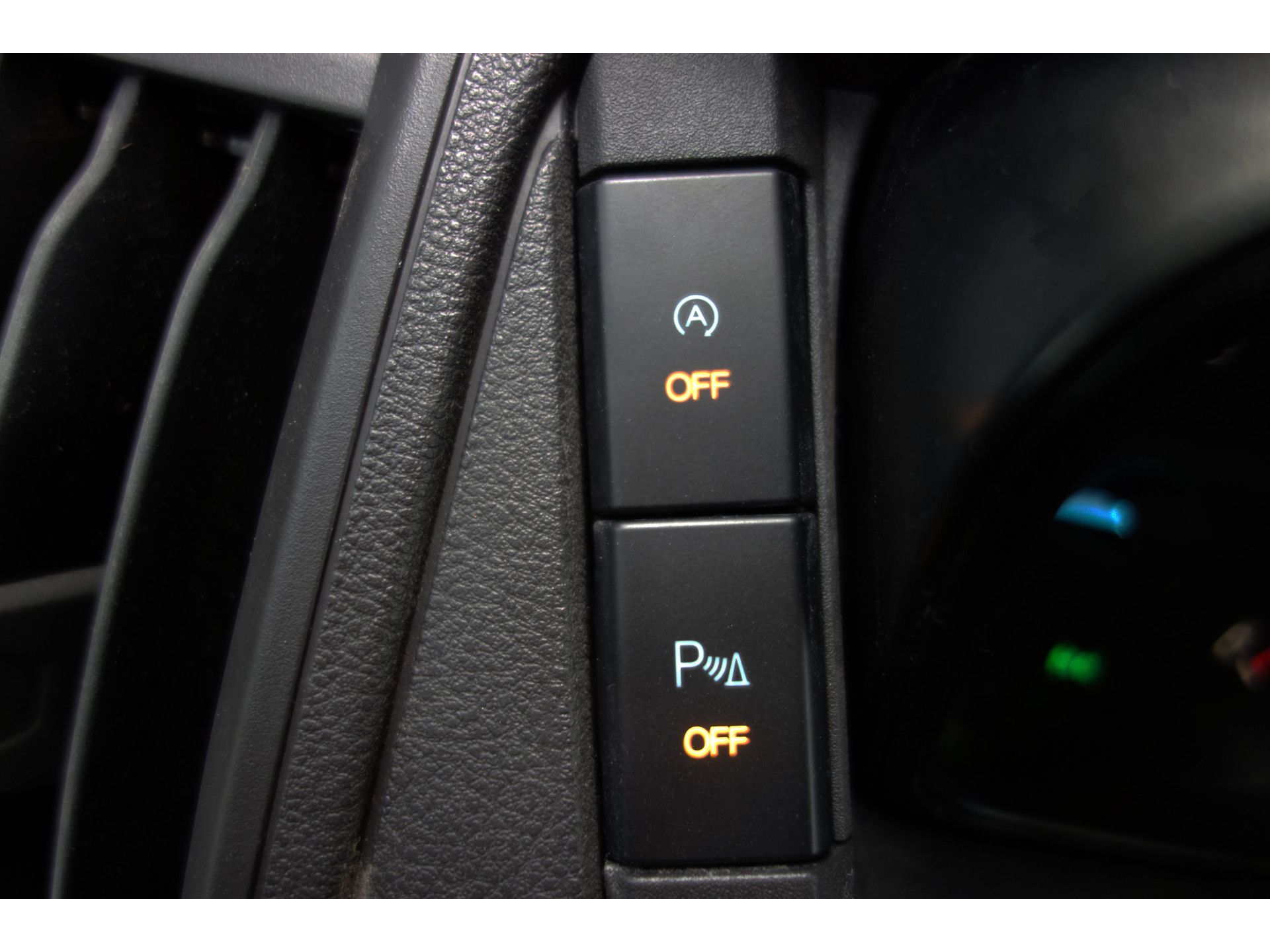 Ford Transit 350 2.0 TDCI L3H3 MARGE Trend PostNL Airco Camera PDC Cruise Start/Stop 3-Persoons